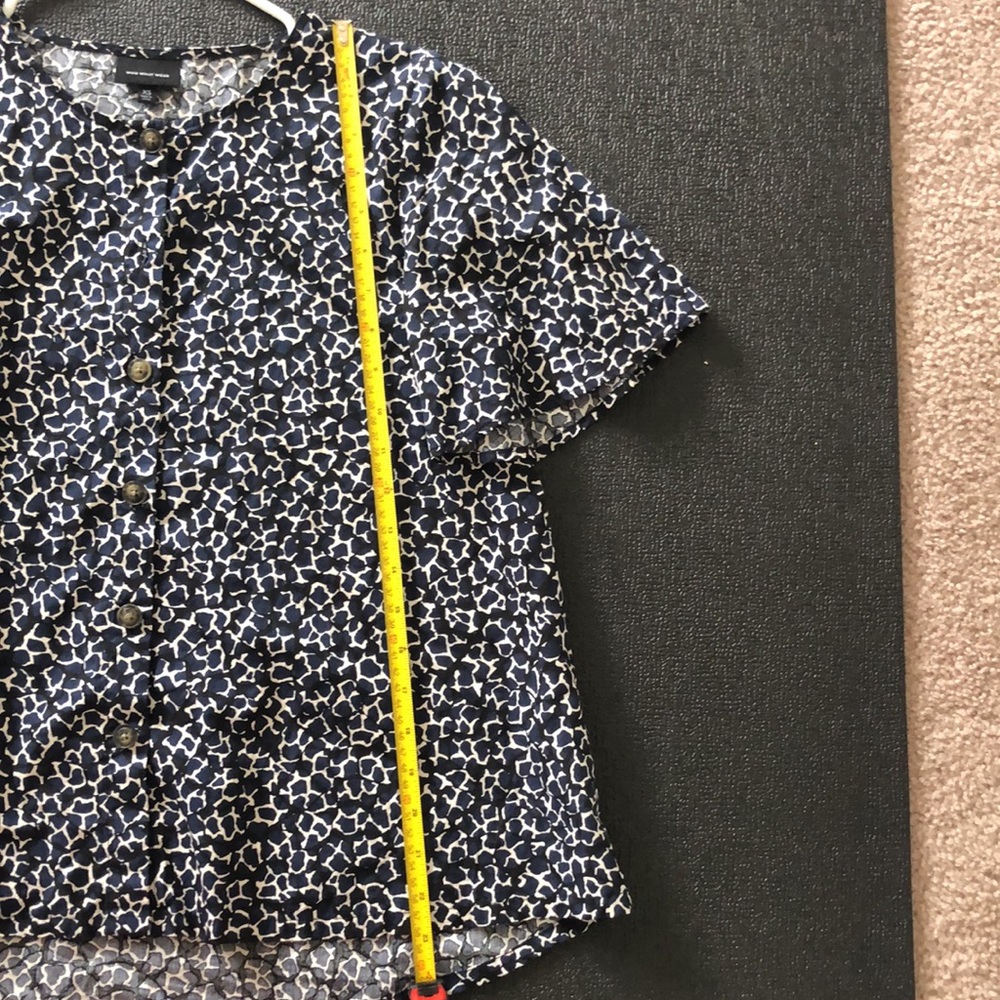 Flowy Pattern Blouse - Picture 3 of 4